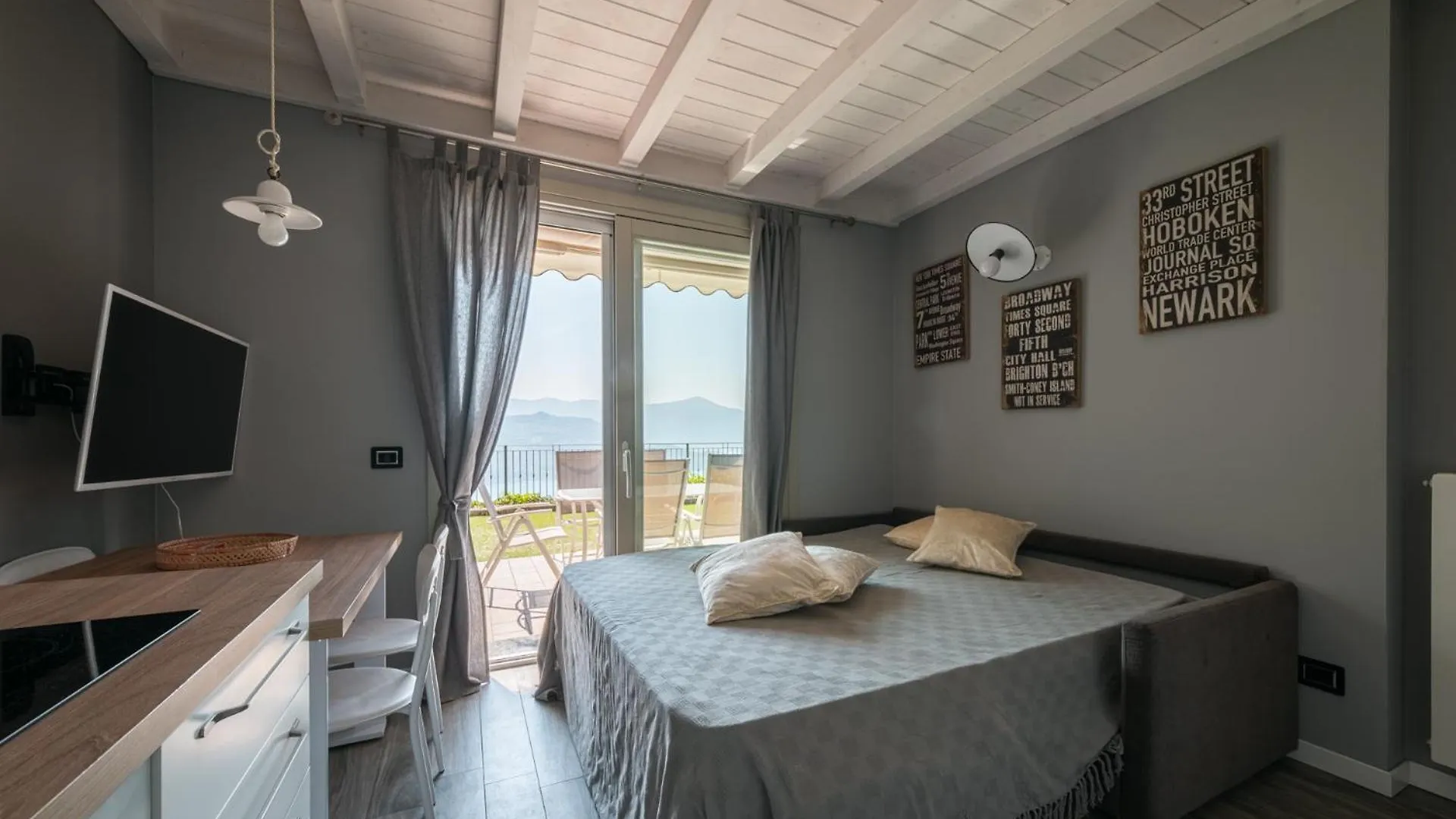 Panorama Apartment Parzanica