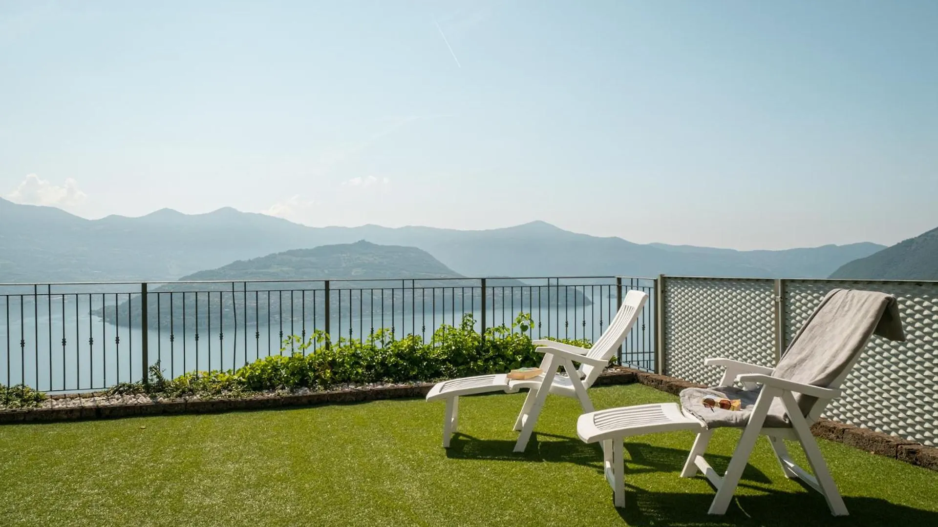 Panorama Apartment Parzanica