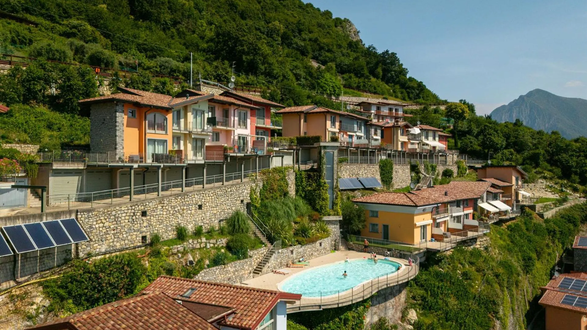 Panorama Apartment Parzanica Italy